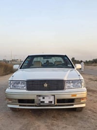 تويوتا كراون • ٢٥٠٠ • رقم انبار