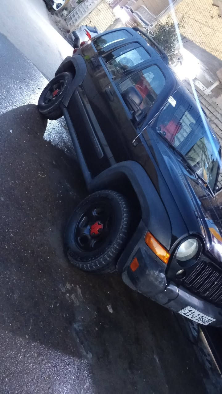 جيب ليبرتي 2007 رقم دولي جديد سنويه جديد بسمي كير محرك صدر تبريد تخم تاير شاشه سنتر  لوك *********** بغداد الشعب
