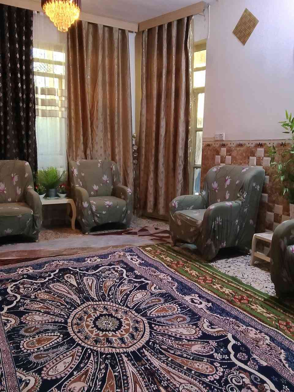 اللهم صل على محمد وال محمد بيت زراعي كامل طابقين الامين خلف السده الثانيه بل بستان  مي كهرباء مجاري المساحة 100 متر مربع سند 25 السعر 80 وبي مجال بسيط ل استفسار ***********
