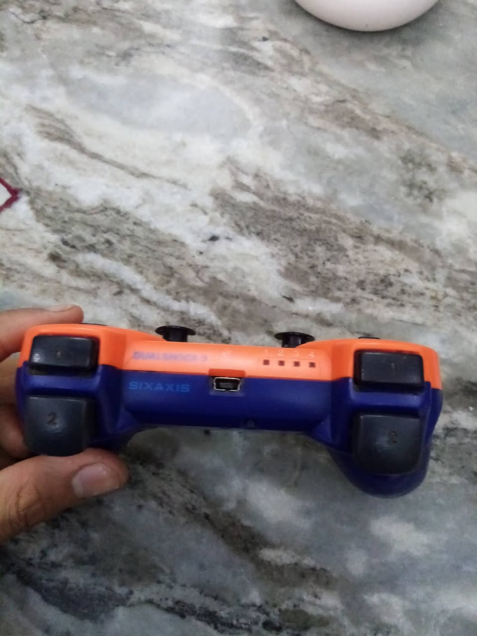 متوفر ٢ دراع بلىستيشن3 نضاف جدا استعمال منزلي+2 وصله شاحن اصليه


**إذا كنت صاحب هذا الإعلان وتريد حذفه لأي سبب، رجاءا أرسل رسالة إلى الدعم الفني**