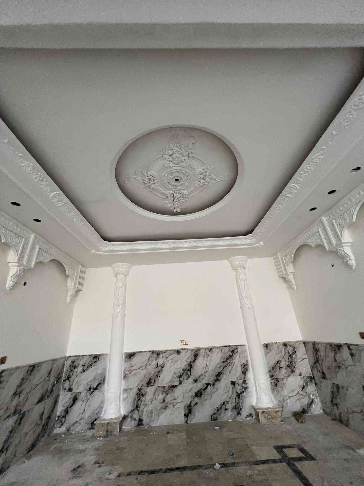 سلام عليكم 
مع محمد  لجبس بورد واحدث ديكورات 
  
 نقدم لكم احدث الديكورات جبس بورد وارقي التصاميم وإبداعات في عالم الديكور 🌐🏠2025
 ‏👈 ديكورات جبس بورد و بوكسات أناره مخفية 
 ‏👈 أسقف فلات جبس بورد
 ‏👈 فواصل جدران و أرفف وقواطع وحجرات دريسنك روم 
 👈 السحبات الملكية + الفوم 
 ‏👈 ديكورات شاشات 
👈 الصبغ و التصليح  بأفضل المواد 

👈 وغيرها من الديكورات

"اسعار مميزة للمساحات الكبيرة💪❤️ 
واذا كانت الخدمه كبيرة تاخذ هديه  ديكور  شاشه 

وأعمالنا متطابقه للصور ..✅
ومتقنة وبحرفية عالية 
لمسة جمالية تناسب جميع الأذواق👌 
انواع جبس ذو جودة عالية  مع دقة في العمل و الالتزام بمواعيد ⏰
و بأسعار مناسبة  للجميع 💸 

الأسعار تشمل المواد واليد العاملة والنقل بأفضل الخامات الموجودة في السوق من ألواح ومعدن 😎
نقوم بجميع الديكورات  للمنازل و الشقق والمحال التجارية 

للاستفسار يرجى الاتصال على الرقم : ***********
