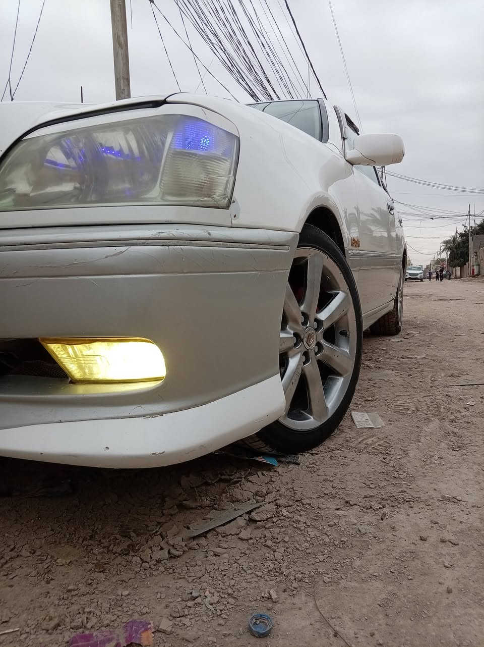 السلام عليكم ملكه كروان 2002كرستال اصل سياره سابقن قرار 48 وهسه نفحصت بل قرار الجديد دكمتين السياره سعر 80وبيه مجال الاستفسار***********او تواصل ماسنجر 
ملاحضه سياره مفحوصه فقط
