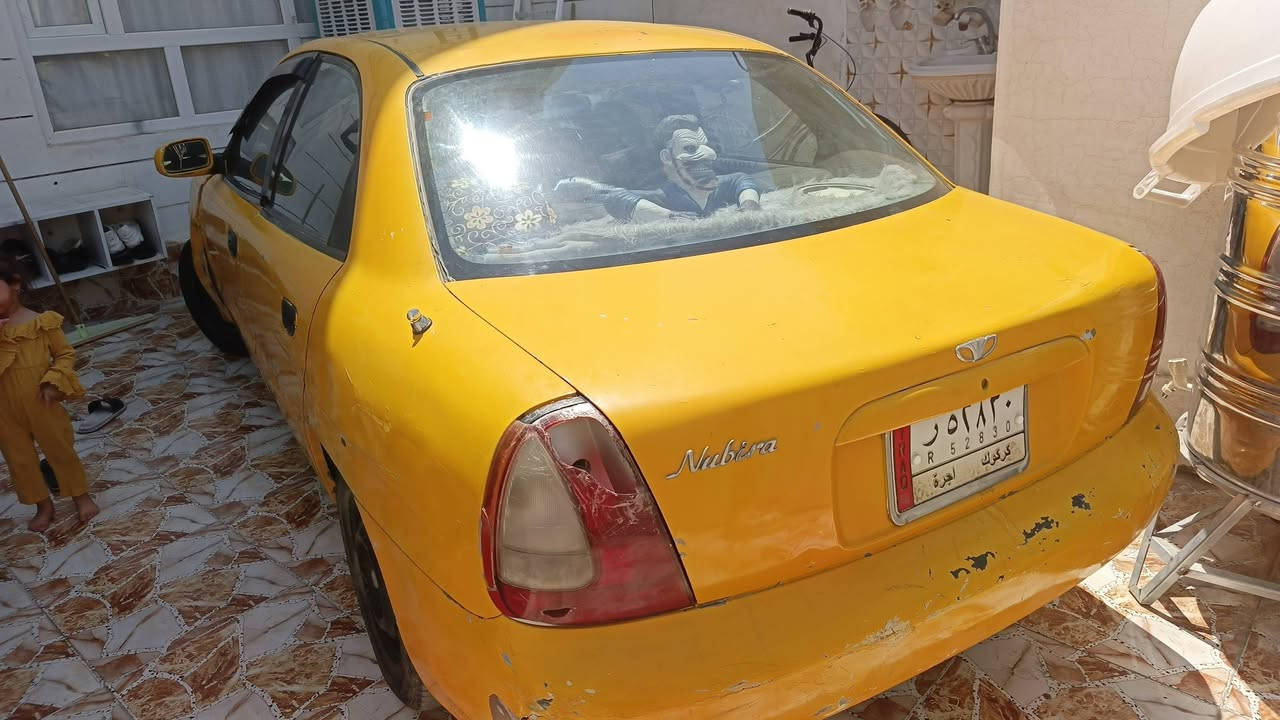 سلام عليكم عندي سيار دايو نوبرا كير محرك مال أوبل ١٨ بأشرطة حيل مستعجل ابيع 15ورقه رقم موبايل ***********
