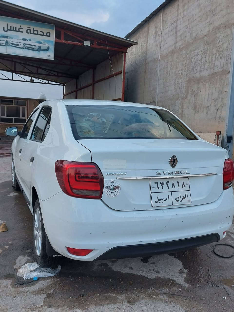 السلام عليكم
رينو سمبل موديل ٢٠٢٠
صدر خلفي أمامي تخم تاير باتري
جاهزة بيهة طخة بالبنيد وبالصفحة رجعن بارد بدون صبغ 
السعر ٨٠ ورقة مكان السيارة بغداد الكاظمية رقم أربيل 
أستفسار اكثر ***********
