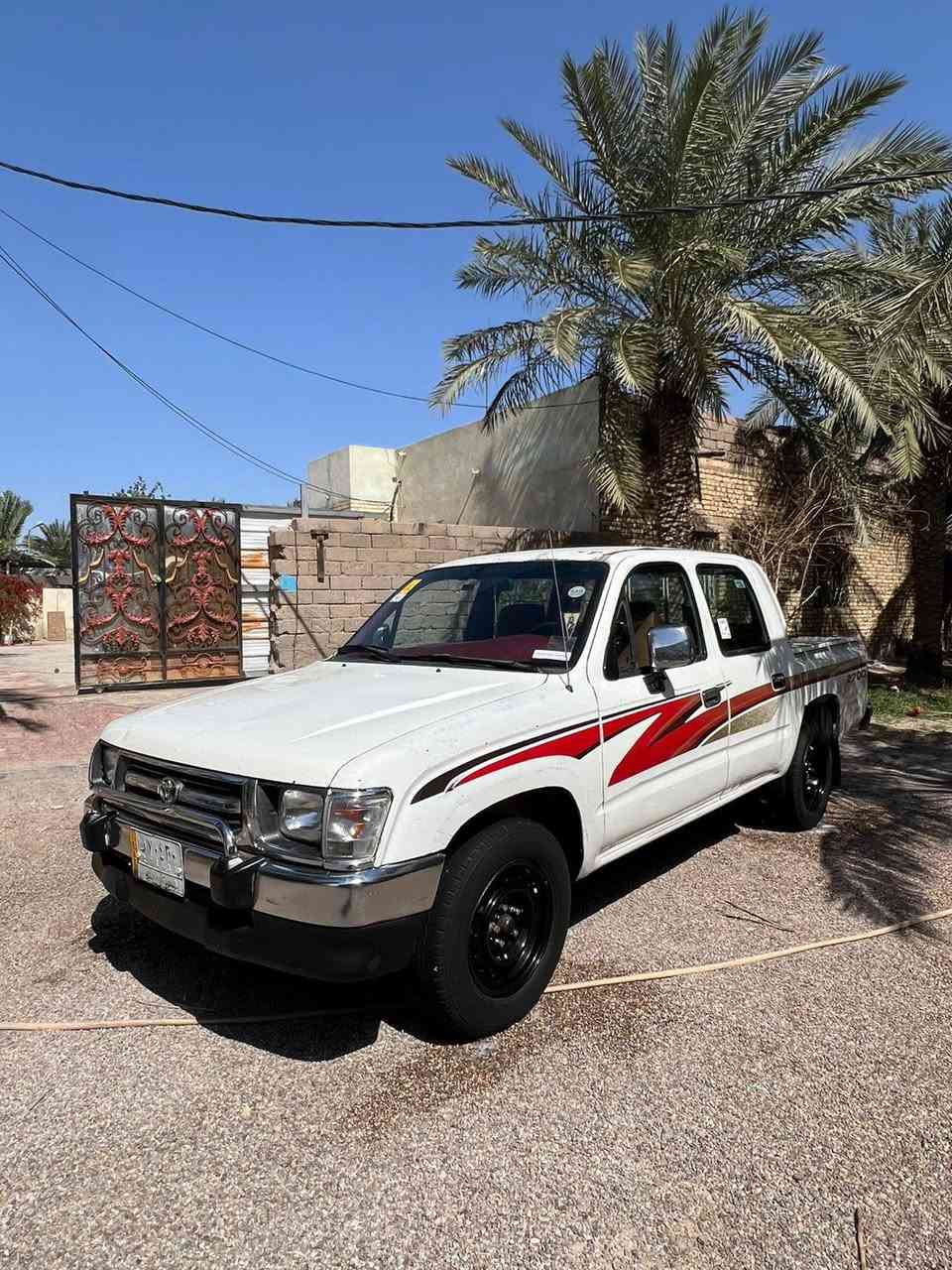 جمره للبيع موديل 2001 سياره جاهزه رقم بصره تحويل محرك وكير ناعمات بيه ضربه بجم  وحنيه بلشاصي كدام تأير لا كص ولا ليحم صفحه ايمن أتعهد بكافه اصوليات  ابيع هل موجوده المكان البصره ناحيه الشافي السعر 68 وبيه مجال *********** البصرة, العراق
