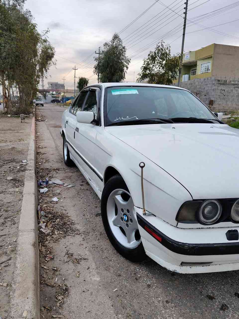 520 كبس اصل بليته وسنوية
كير عادي 
كابون بانزين
  مكاني موصل الايسر 
سعر 45 $ وبيها مجال
***********
شراي خابر وتدلل
