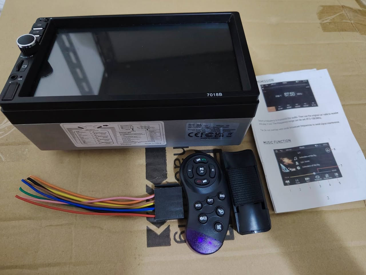 شاشة سياره حجم 7 انج
كامل ملحقات
15 اول تم
توصيل كل العراق 5 الاف


**إذا كنت صاحب هذا الإعلان وتريد حذفه لأي سبب، رجاءا أرسل رسالة إلى الدعم الفني**