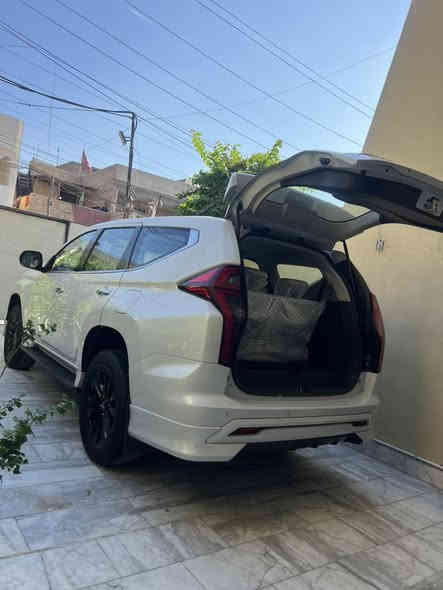 بيع سريع!!📢📢
باجيرو سبورت ام الكت الاسود الرياضي موديل ٢٠٢٠ السيارة اعلى مواصفات بالباجيرو مواصفاتها :
١.حساسات امامية وخلفية
٢.رادارات ٣٦٠درجة
٣.سايد بريك بصمة
٤.مفتاح التشغيل بصمة وبصمة دخول بالابواب
٥.تحكم ستيرن
٦. اوتو هولد( وقوف السيارة وهي على وضع D)
7.السيارة ٧ راكب وجميع الكشنات جلد ومغلف
٨.كاميرة بك دوارة 
٩.فتحة سقف سلايد
١٠.تبريد شاشة وشاشة تدعم الفديوهات والانترنت والابل كار بلي والخرائط GPS
١١.اشاير بالمري والمري قابله للطي 
١٢.مانع تزحلق ومثبت السرعة وغيرها من المواصفات
السيارة رقم اربيل مميز باسمي مكفولة كفالة عامة عدا مكانين بارد بسيط محرك السيارة ٦ سلندر وماشية ٩٤ الف حقيقي رايدها ٢٣٤$ وبيها مجال للشراي والسعر جداً مناسب مقارنتاً بخواتها  مكاني بغداد الجديدة للاستفسار مراجعة الصفحة او الاتصال على ***********
