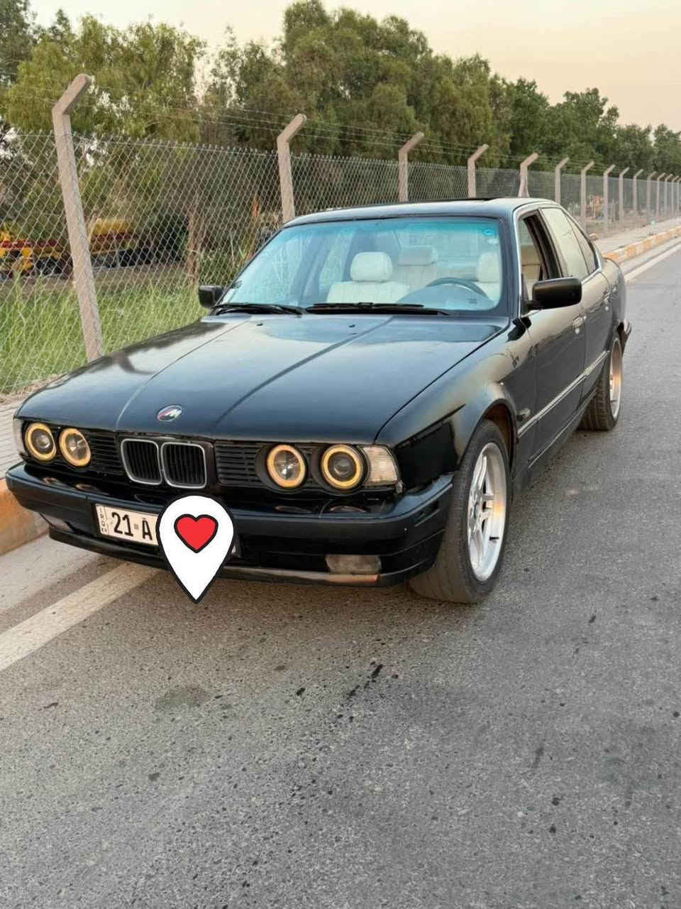 1992 525ia بلادي
محرك 25 مسكر عدل
تبريد تدفئه
سلايت شغال
سنويه لل 29 صفر غرامات
ضربه بين باب وجاملغ خفيفه
داخل ابيض
وياله m18 تو سايز
Abs شغال
مثبت سرعه شغال

فقط كير بي طبه

58وبيها مجال
مكاني كركوك *********** كركوك, العراق
