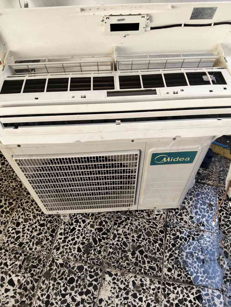 سلام عليكم عندي سبلت ميديا طن ونص نضيف ومكييف 2طن بي بولبران هم نضيف اريدهن 350 الف المكان بغداد المنصور


**إذا كنت صاحب هذا الإعلان وتريد حذفه لأي سبب، رجاءا أرسل رسالة إلى الدعم الفني**