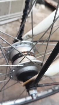 بايسكل ل بيع موديل 21 حجم 27 سعر خاص 07767450991