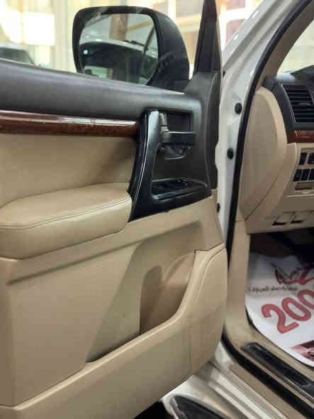 🔷معرض الملك لتجاره السيارات 🔷

       🔥دخول لاندكروز V8 4600موديل 2012🔥

الموصفات

🔹بصمة تشغيل 
🔹دخول ذكي 
🔹تشغيل عن بعد 
🔹مكينه V8 4600
🔹حساس امامي 
🔹حساس خلفي 
🔹يدات نيكل 
🔹لايت زنون 
🔹كرسي كهرباء 
🔹داخل جلد 
🔹مري كهرباء 
🔹راكب٧
🔹تبريد ٣ قطع 
🔹رقم بغداد الجديد وهزه جديده 
🔹فتحه سقف سلايت روف 
🔹كامره خلفيه 
🔹شاشه 
🔹باقي الموصفات المعروفه 

           🔥يوجد بيع وشراء ومراوس🔥

للستفسار زياره الموقع بغداد النهضه فرع الثالث فرع المصرف 
او الاتصال عله الارقام 
***********
***********
