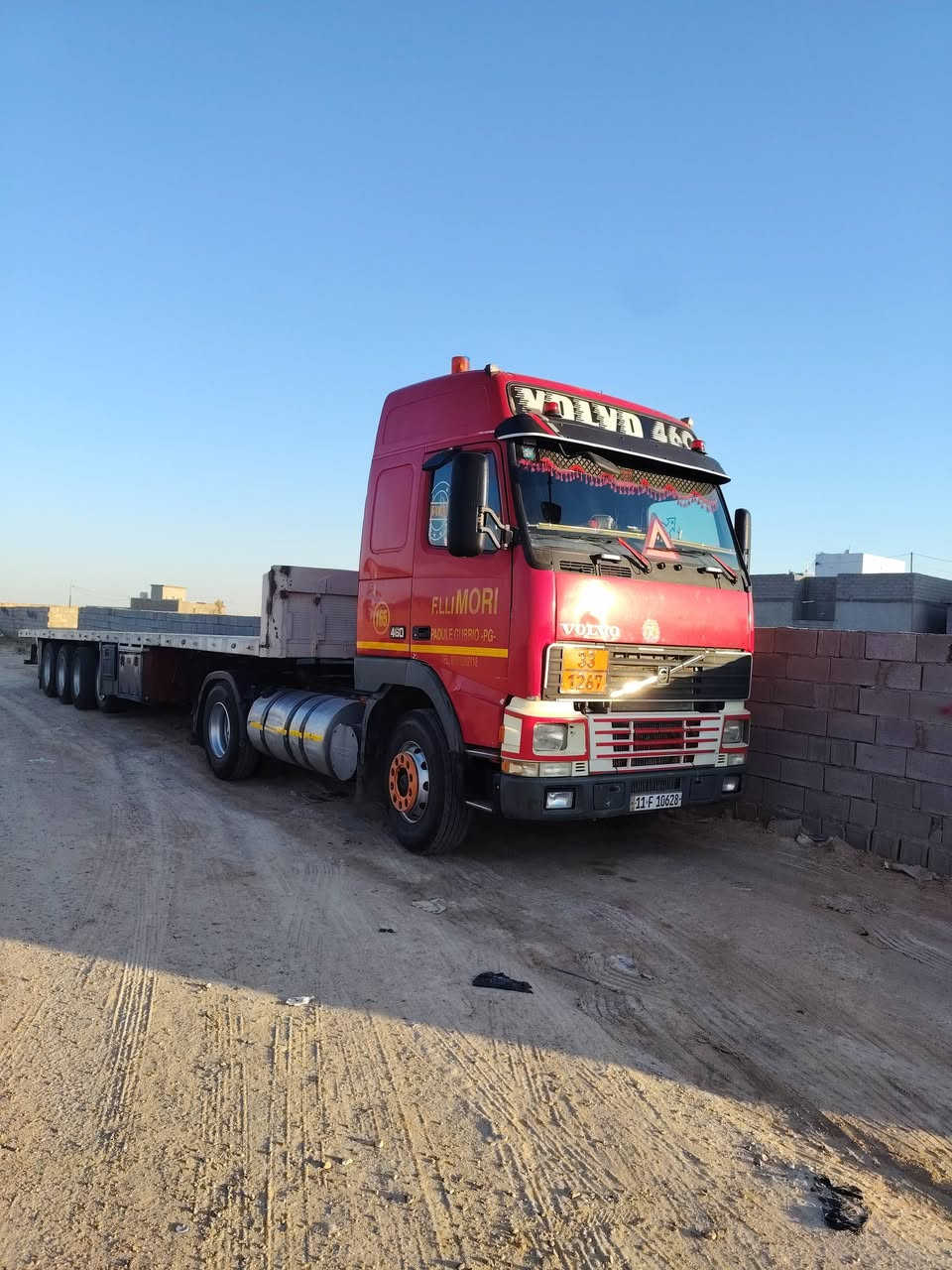 فالفو دكتوره للبيع راس وعربانه موديل 99 حجم محرك460 مواصفات شيطان تخم  تاير رقم بغداد انكليزي عربانه وربيه جوبلس 4 دناكير طوله 13 و60  تايرات 11 دناكير مدور شاصي 16 وربي تريد بس راس تريد هيه وعربانته عادي بس عربانه عادي ابيع مكان الأنبار قضاء هيت رقم صاحبه ***********هاذا

