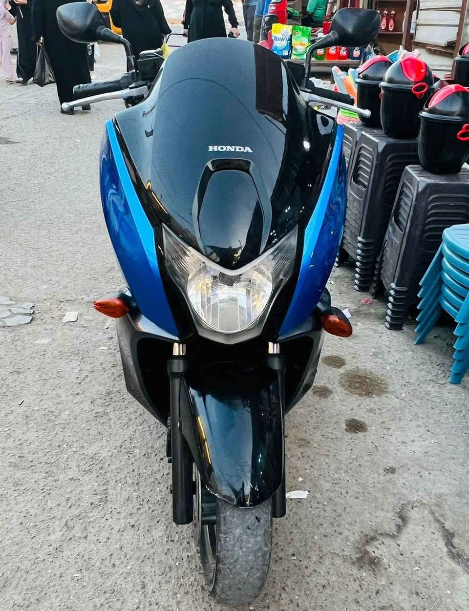 سلام عليكم
دراجه هونده فاز البيع كفاله عامه دراجه خير من الله جيب فيتر وتعال افحص الصبح ماشيه32اوراق كامله رقم الاتصال***********متواجد وتساب محمد الخويلدي
