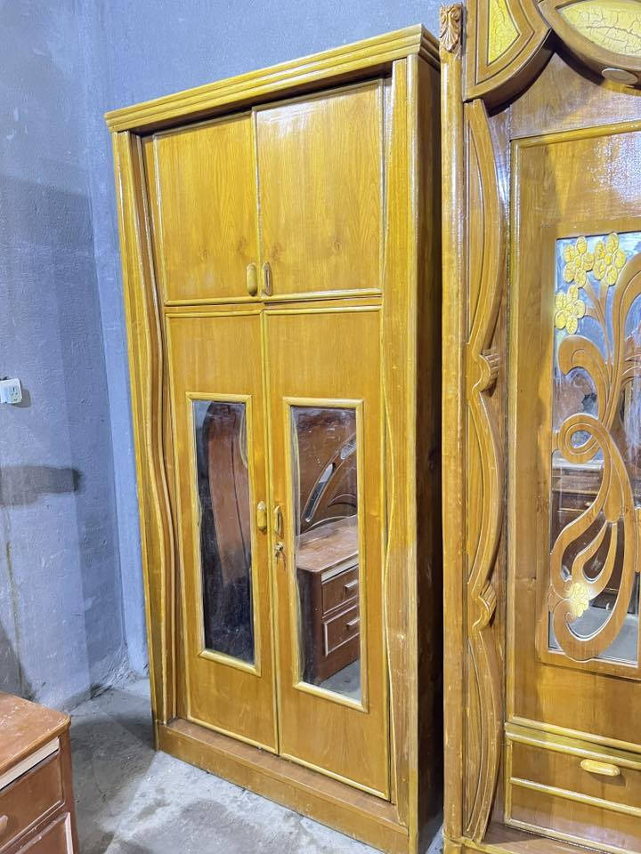 سلام عليكم غرفه نجاره صاج مستخدمه نظيفه داخل خارج صاج ظخمه مستخدمه نظيفه العنوان الحله ***********
