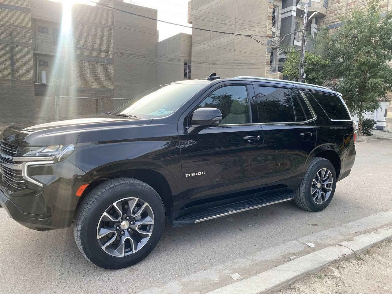 تاهو ٢٠٢١ خليجي وكالة فئة LT
محرك 8سلندر 5.3 المرغوب

مواصفات:

بانوراما+بصمة تشغيل وأبواب 

1-لايت ليد 

2-نقطه عمياء

3-تحديد مسار

4-تنبية و فرملة ذاتية

5-كشنات تدفئة 

6-نظام تحكم بالتكييف من الشاشه 

7-نظام ابل كار بلي 

8-كاميرات 360 درجة

9- وضعيات قياده 

10-اوتو ستارت 

11- هاند بريك كهرباء 

12- كشنات جلد اوف وايت 

13- مثبت سرعة

14- كشنات كهرباء

15-سستم سماعات BOSS

16- تحكم سيرن كهرباء

17- سنتر لوك على 4 ابواب 

18-تحكم بالتكيف الخلفي منفرد عن الامامي

19- شاشة كبيرة+خرائط

20-ذاكرة خزن المقعد 

21-حساسات امامية و حساسات خلفية

22- ترحيب عند الاقتراب 

24- بصمه تشغيل ذكي 

25- خمس بصمات على الابواب 

26- فتح الصندوق اوتو عند الاقتراب 

27- مراة كهرباء 

28-شاحن لاسلكي

رقم بغداد مشروع وطني( بسمي تحويل تحويل ثاني يوم)

السياره ماشيه ٧٨ (وشاد الها مكينه جديدة جدا ماشيه فقط ١٣   ألف ) 
نضيفة جدا بدون نقص مال جناي

السياره مكفولة من الصبغ والضربة والتبديل 

إستفسار أكثر اتصل على الرقم

السعر٤٨$ ألف وبيه مجال ان شاء الله 

مكان السيارة بغداد الكاظمية

*********** متوفر واتساب
