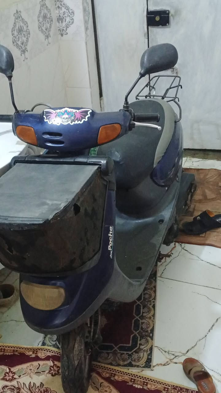 السلام عليكم دراجه منغول ياباني للبيع شغاله السعر 275 قفل من الاخير مكان طويريج مجفته مره واحده 
***********
