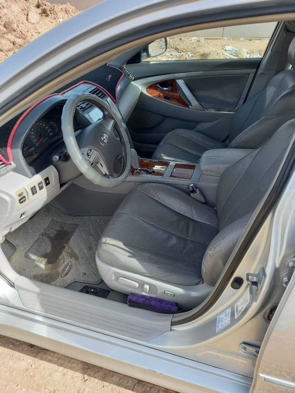 كامري 
مديل 2008
وارد خليجي 
مكينه 4سلندر ام الجف 2400
رقم انكليزي بصره 
سنويه 2028
فول موصفات 
حداديه مكينه كير كله تمام
العنوان بصره شط العرب الكوات 
السعر 110وبيه مجال
الاتصال *********** البصرة, العراق
