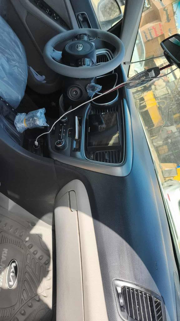 اوبتما
مديل ١٥ 
امريكي 
بيها بس بندي فقط النجف, العراق


**إذا كنت صاحب هذا الإعلان وتريد حذفه لأي سبب، رجاءا أرسل رسالة إلى الدعم الفني**