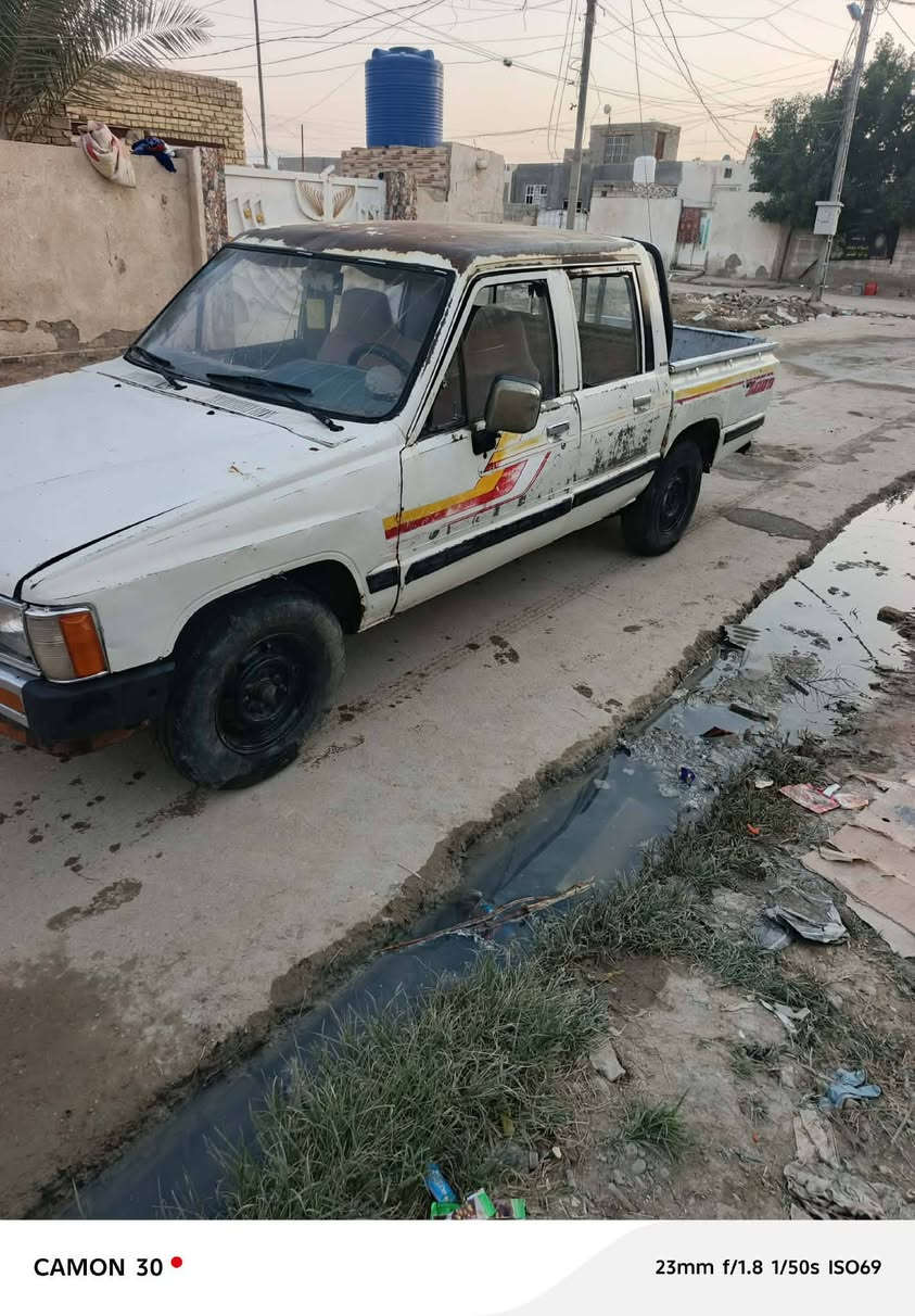 سلام عليكم بيكم تيوته مديل 85 سياره جاهزه سعر 29 بيه مجال رقم نكليزي سنويه مجدده رقم ***********
