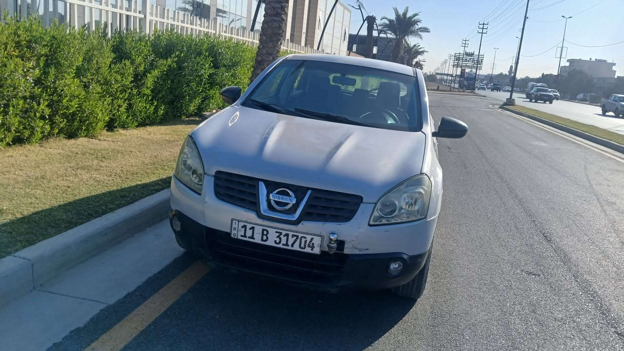 نيسان كاشفاي موديل 2008 كامله بدون صبغ حداديه دبلات السعر 75 ورقه وبيه مجال العنوان بغداد الدوره الرقم ***********

