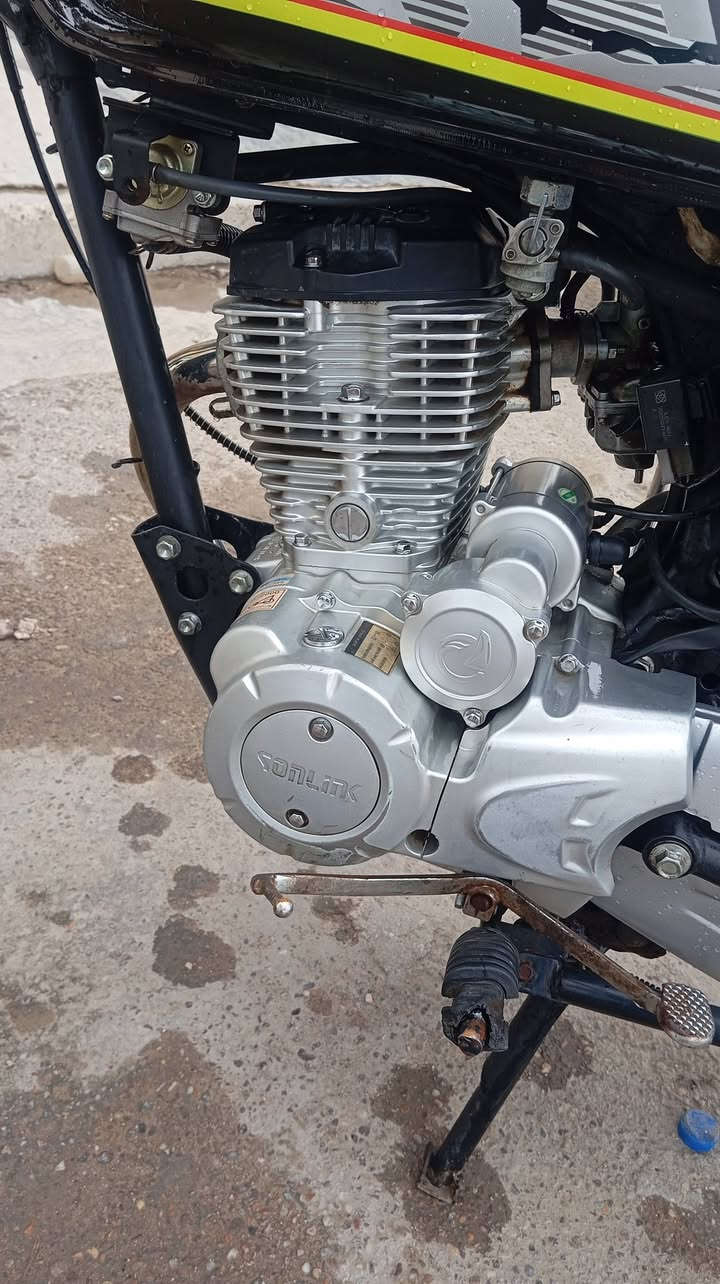 سلام عليكم دراجه ايراني سونك موديل 24 مكفوله كفاله عامه اوراق صولي مكان بغداد كماليه سعر 600رقم ***********
