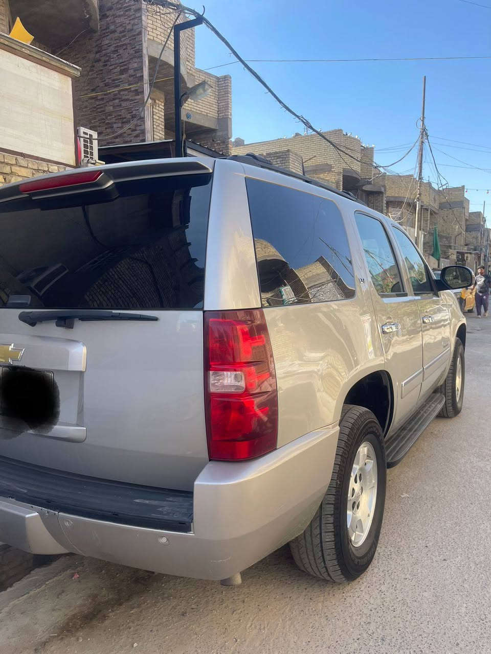 السلام عليكم
من رخصه الادمن 
تاهو موديل 2009 خليجي
مواصفات LTZ
سياره انضف من الصور باسمي رقم بغداد تحويل ثاني يوم
السعر 215 و بيه مجال للاستفسار الإتصال على الرقم *********** مكلف بالنشر
