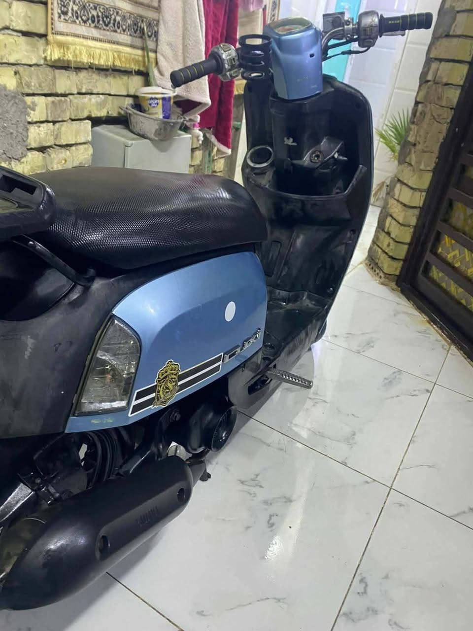 السلام عليكم دراجه بوليس للبيع ٠+دراجه نضيفه خير من الله كهربائيات شغاله +سلف +هندر +دبل اشاير+لايتات امامي او خلفي شغاله دراجه كلش نضيفه العنوان بغداد حي الرحمه +السعر 650او بيهاا مجال بسيط حك الجيه  ***********اتصل او متواجد إنشاء الله
