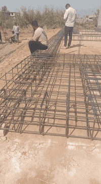 عرصه 150متر واجه 5نزال 30خلف مشروع الماء قريب ع الشارع تبعد 200متربيهه بتلو شغل درجه اوله ***********
