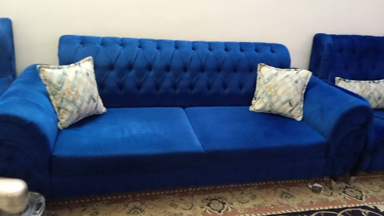 تخم قنفات 8 مقاعد تركي مستعمل كلش قليل أريده ب 400 وياه بردات وزوليه هديه اشتريته بمليون ونص بس مستعجله حيل للبيع .


**إذا كنت صاحب هذا الإعلان وتريد حذفه لأي سبب، رجاءا أرسل رسالة إلى الدعم الفني**