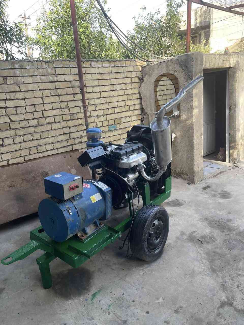 للبيع مولد كيا ٢٧٠٠ نظيفة ٣٠ كيفي سنكل ١٢٠ امبير السعر ١٤ ورقة قفل لاستفسار بغداد ***********
