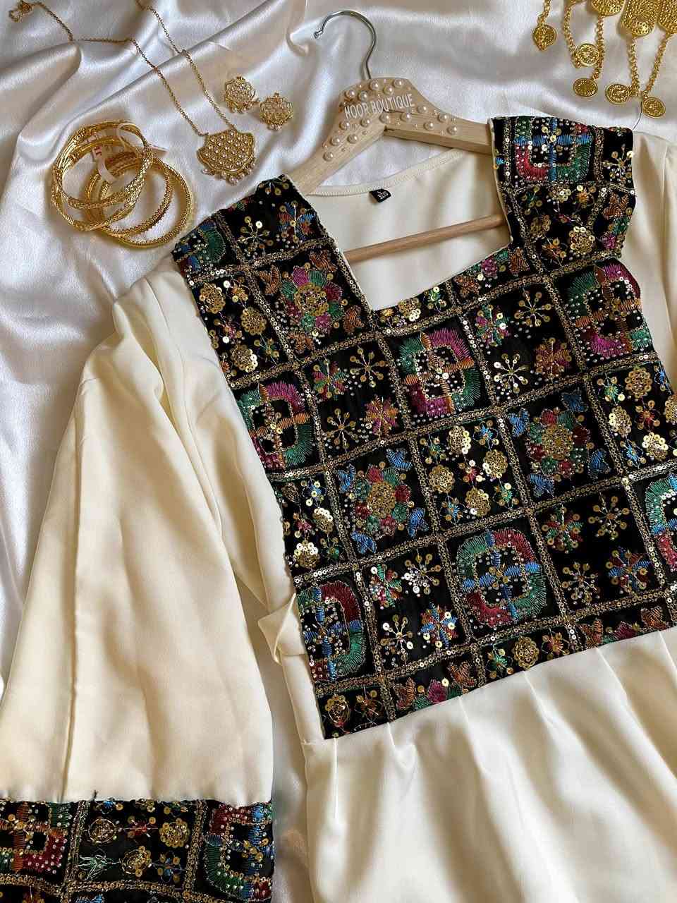 توفرت گلابيات رمضانية خامة درجة اولى 🌙🔥 
القياسات فري سايز حزام من الخلف 

قطع محدودة 

سعر القطعة 35,000

متوفر الدفع عن طريق الماستر كارد

توصيل مجمع بسماية الف
للحجز دايركت | توصيل لكل العراق 5 آلاف 📦⁩


**إذا كنت صاحب هذا الإعلان وتريد حذفه لأي سبب، رجاءا أرسل رسالة إلى الدعم الفني**