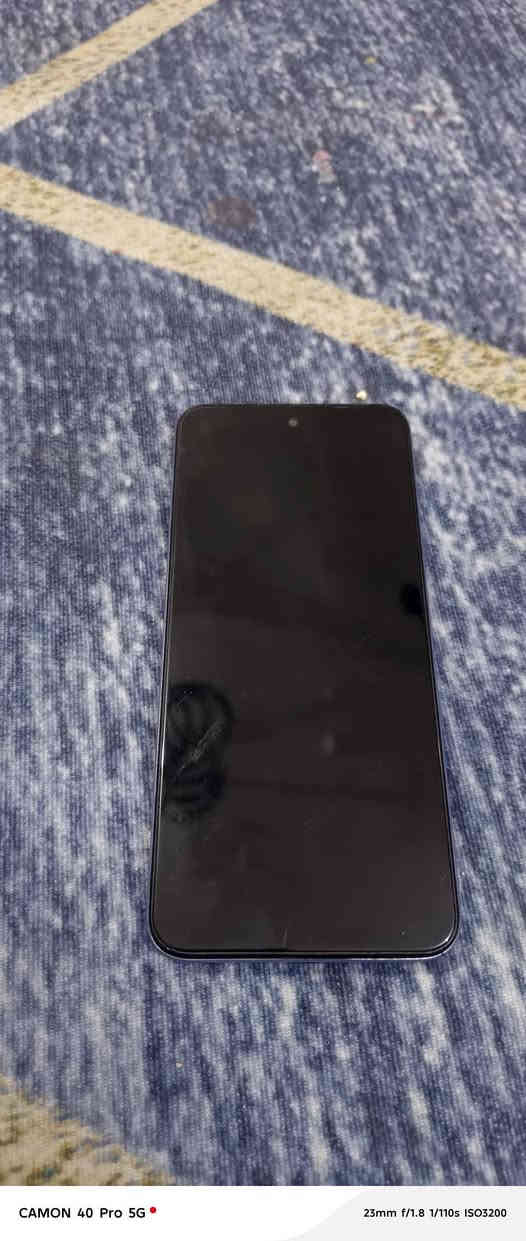 افنكس هوت 30 بلاس جهاز نضيف 
وماداخل تصليح ولامفتوح ذاكره 128 عشوائية 8 
مكاني نجف حي النصر سعره 125 وبي مجال 
غير متواجد على الفيس ***********
