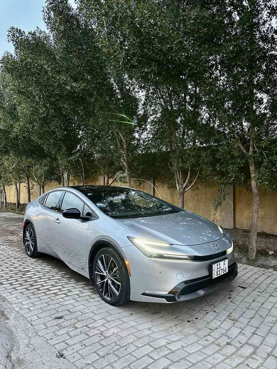 تويوتا  Prius 2024 limited
فول مواصات حساس  رادارات 
5 كامرات  بانوراما كشنات تدفئة تبريد 

شاشة كبيرة 

سماعات jbl

صندوق كهرباء 

لايت لد 

تحديد مسار 

وضعية البارك تطبك نفسهة 

كشنات خزن ميموري 

4 وضعيات قيادة custem /sport /eco / normal 

مثبت سرعة 

كشن كهرباء 

هاند بريك دكمة 

دفع رباعي 

لد بالدشبول  

شحن لاسلكي 

ويل حجم 19 

مانع تزحلق 

السيارة فول اعلى فئة بالبريوس
الحادث مرفق مع الصور
ماشيه 8000فقط

المكان الاعظميه
الاتصال ***********
