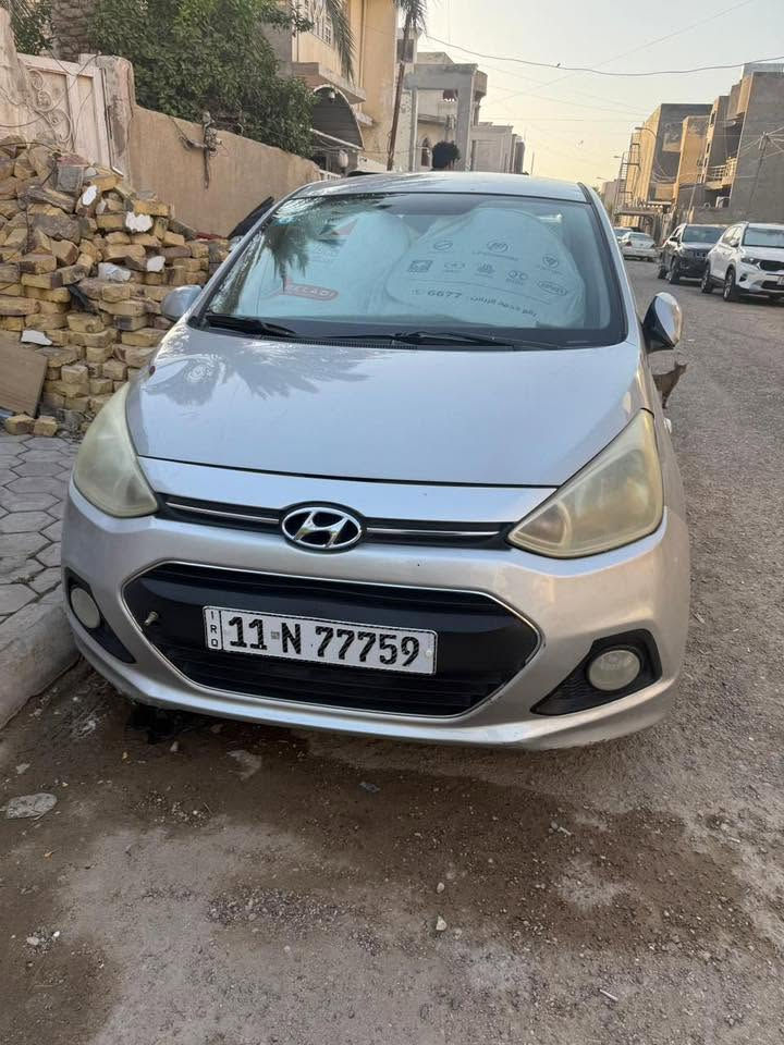 حبي شلونك هونداي i 10 ٢٠١٦ محرك ١٤٠٠  خليجي بانزين علدي بدون دوانز. صبغ اثر طخات. محركها مجفت كلها اصلي ومضبوط درجه اولى حتى رواجز. وخاد كله امبدل السياره فقط نقصها حجر بيئه  السعر ٨٥ بيها مجال بسيط تواصل ***********
