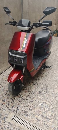 دراجه شحن 6 بطاريات جديده كلش مكفوله من كلشي السعر 650 مكاني بغداد للا...