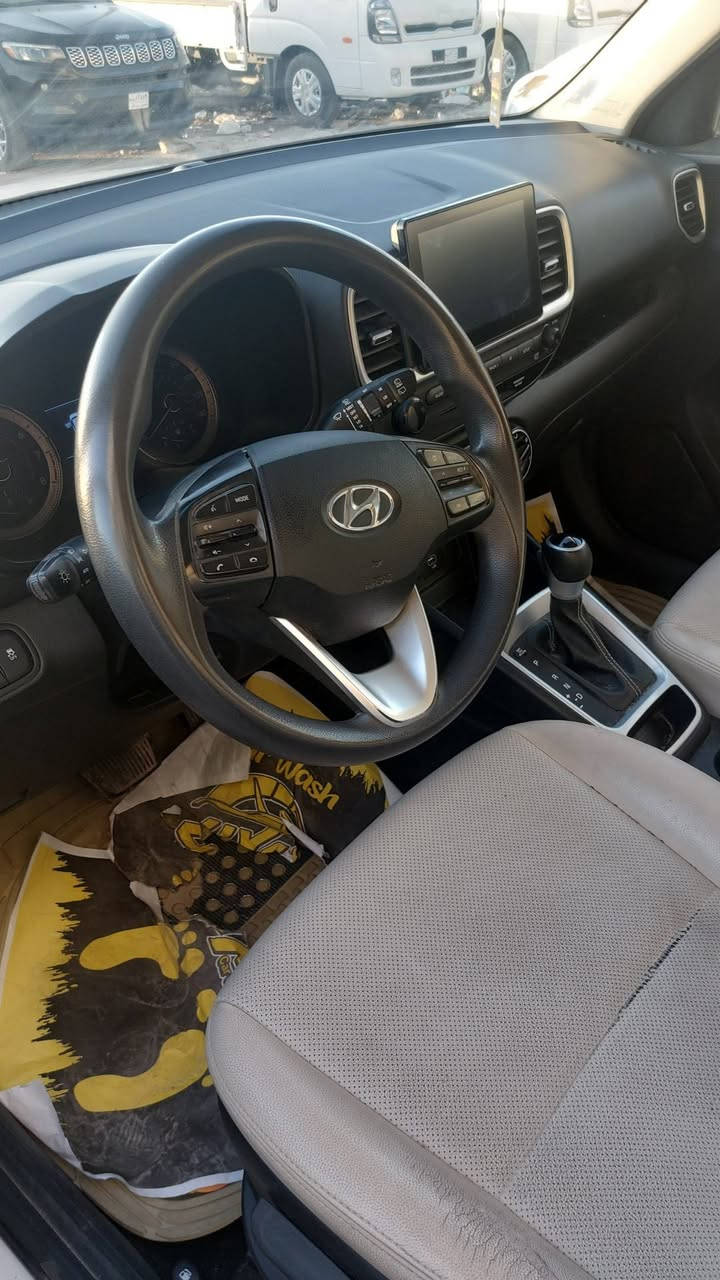 السلام عليكم فينيو هيونداي موديل ٢٠٢٠ ابيض بدون ايرباك ماشية ٤٨ الف قابل للزيادة رقم بابل مشروع وطني حادثها دعامية أمامية للإستفسار الاتصال على الرقم *********** أو ***********
