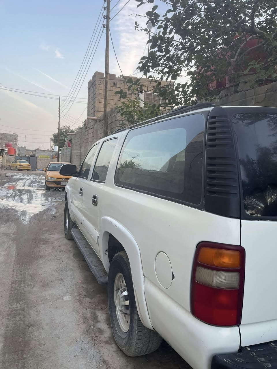 شوفر ليت 2000فحل 8براغي الطويله رقم كربلاء أصوليه خصوصي مكينه 5300وكير 1000توني شادهن جدد سياره مصبوغه عام مامشتغله تكسي سنويه 27يلا تنتهي بسمي شرط تحويل السعر 95 ***********
