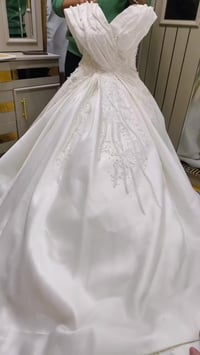 بدله عرس • بياض ناصع • جديدة