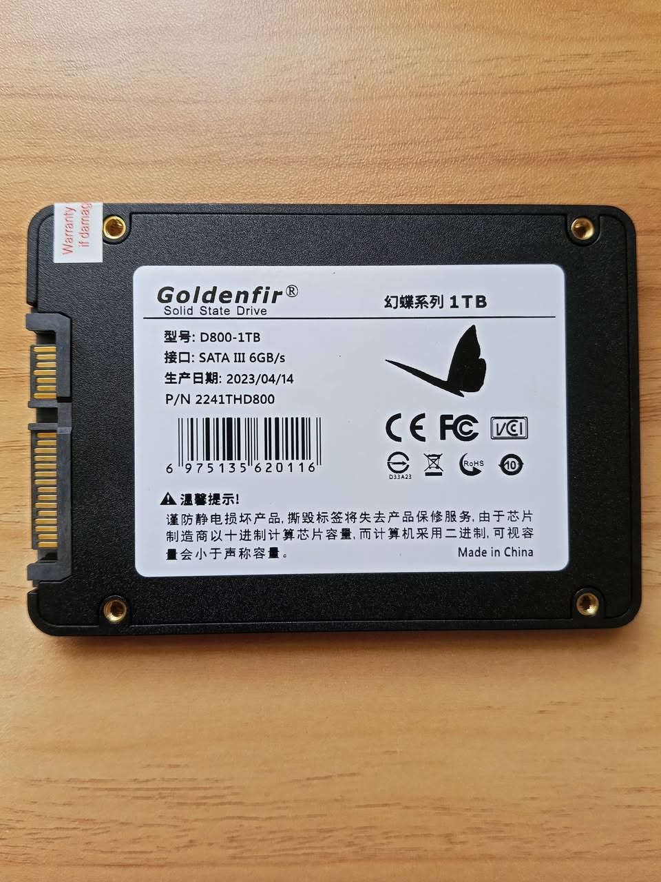 السلام عليكم 
توفر هارد 1TB SSD من GOLDENFIR
سعرة 90 الف


**إذا كنت صاحب هذا الإعلان وتريد حذفه لأي سبب، رجاءا أرسل رسالة إلى الدعم الفني**