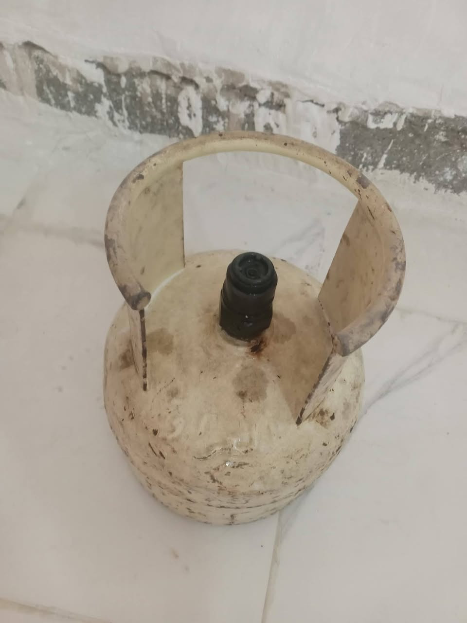 قنينه للبيع اصليه عراقيه موديل الثمانينات 15الف


**إذا كنت صاحب هذا الإعلان وتريد حذفه لأي سبب، رجاءا أرسل رسالة إلى الدعم الفني**