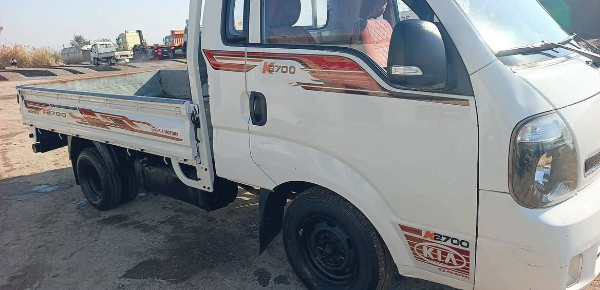 للبيع كيه موديل 2018 كير اكسن محرك مكفولات شاصي مكفول سنويه جديده مداور ثاني يوم رقم قادسيه
للاستفسار الاتصال على الرقم 
(***********)(***********)مكان السياره واسط الكوت السعر 130 وبيه مجال
