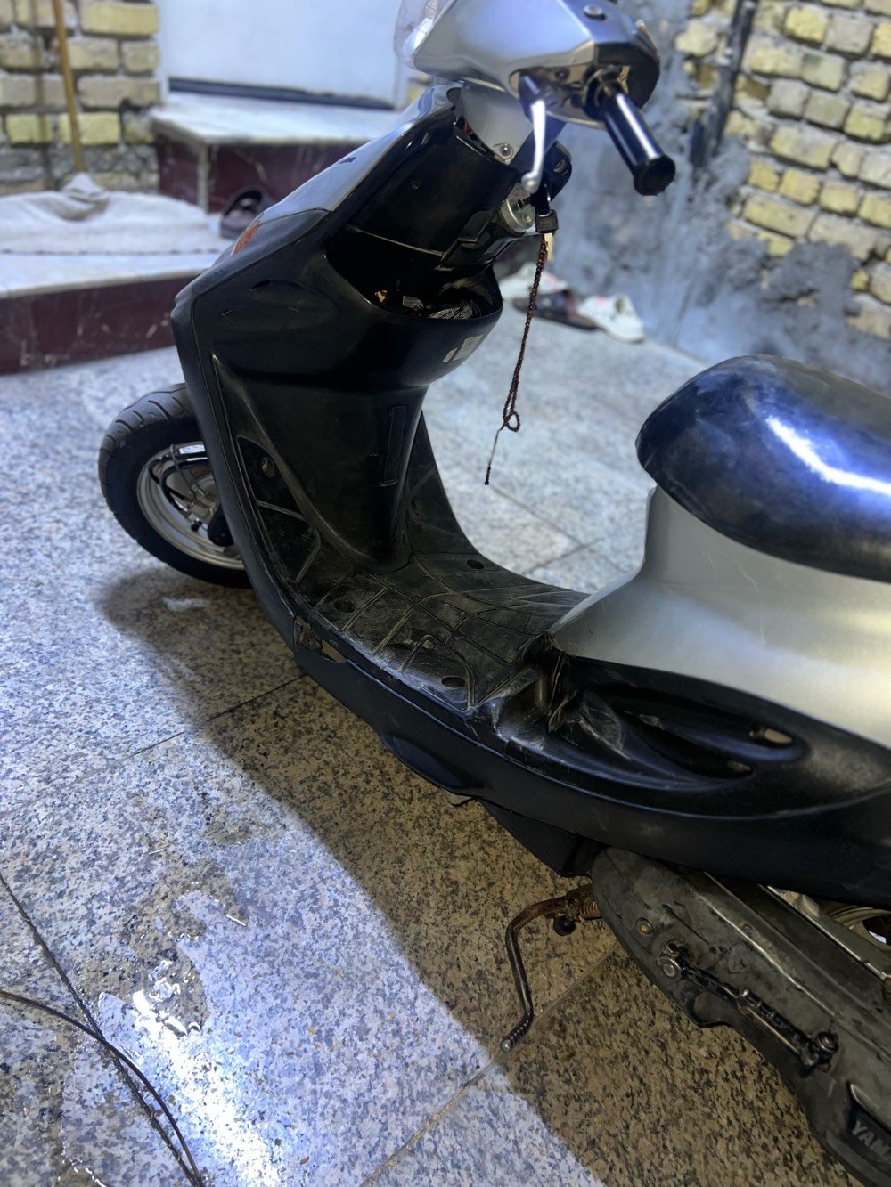 (ملاحضة: المو شراي لا يراسل ولا يتصل )

دراجةللبيع نضيفة كلش مكينة ما مفتوحة شرط الفحص كهرئيات كله شغال ما بيه اي نقص مكاني ناصريه مركز سعر 575 وبيه مجال قليل مستعجل عله بيعته كلش ***********