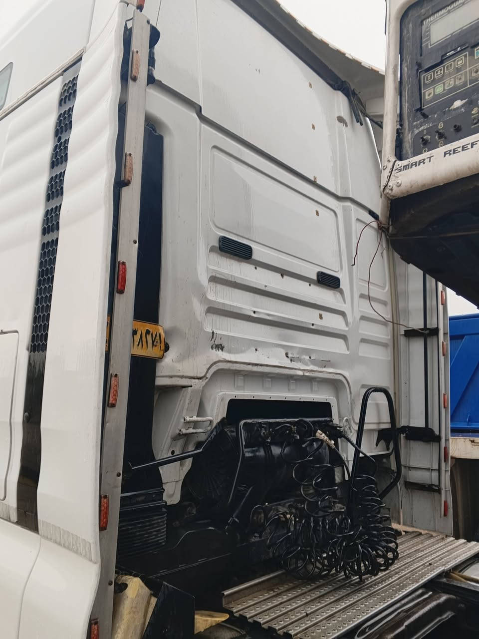 سلام عليكم مان 2002براد رقم نكليزي باقي بس علالستلام تايرات جدد لسعر 190وبيهة مجال لرقم***********
