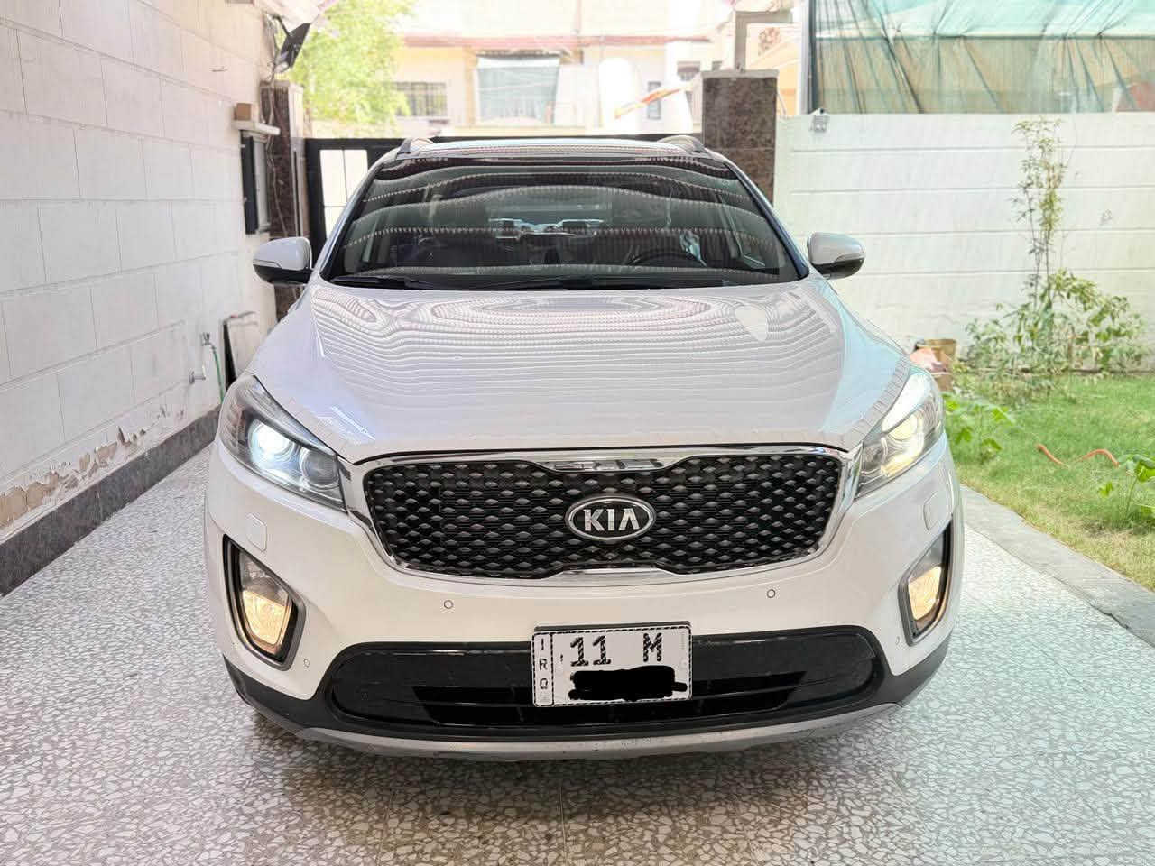 علق بتم يصلك السعر🔥 💈
للهم الصلاة على محمد وآل محمد

 البيع كيا سورنتو كويتيه
 فول المواصفات  
جديده وماشيه ( 40 ) الف ع فحص و ١٢٠ يدك جرس🔔 
ماشاء الله تبارك الرحمن جديده جدا 
سياره ع ايد وحده ماخذها زيرو بوقتها  ٢٠١٦ وضلت محافظ عليها  حاليا مجدده مع هزه جديده دعاميات وحديد بدون صبغ  بدون ضربه بدون حادث 
فول ١/١  كويتيه 
شغاله دشبول  زئبقي قماره بني رامه  كشنات حار بارد 
زراك لايت بصمات ٢ وثانيه بعدها بلجيس ما مفتوحه محرك سته سلندر ٣.٥ سبعه راكب ٣ قطع تبريد هواي مواصفات بيها رقم بغداد دولي جديد بسمي شخصيا 
مكاني بغداد 
( اخوان سياره جديده جدا ونضيفه ع ايدي وبسمي شخصيا من شركه عندي ولحد الان محافظ عليها 
جناي سورنتو يعرف قيمتها 
مكان بغداد
والاتصال ع رقم ***********
