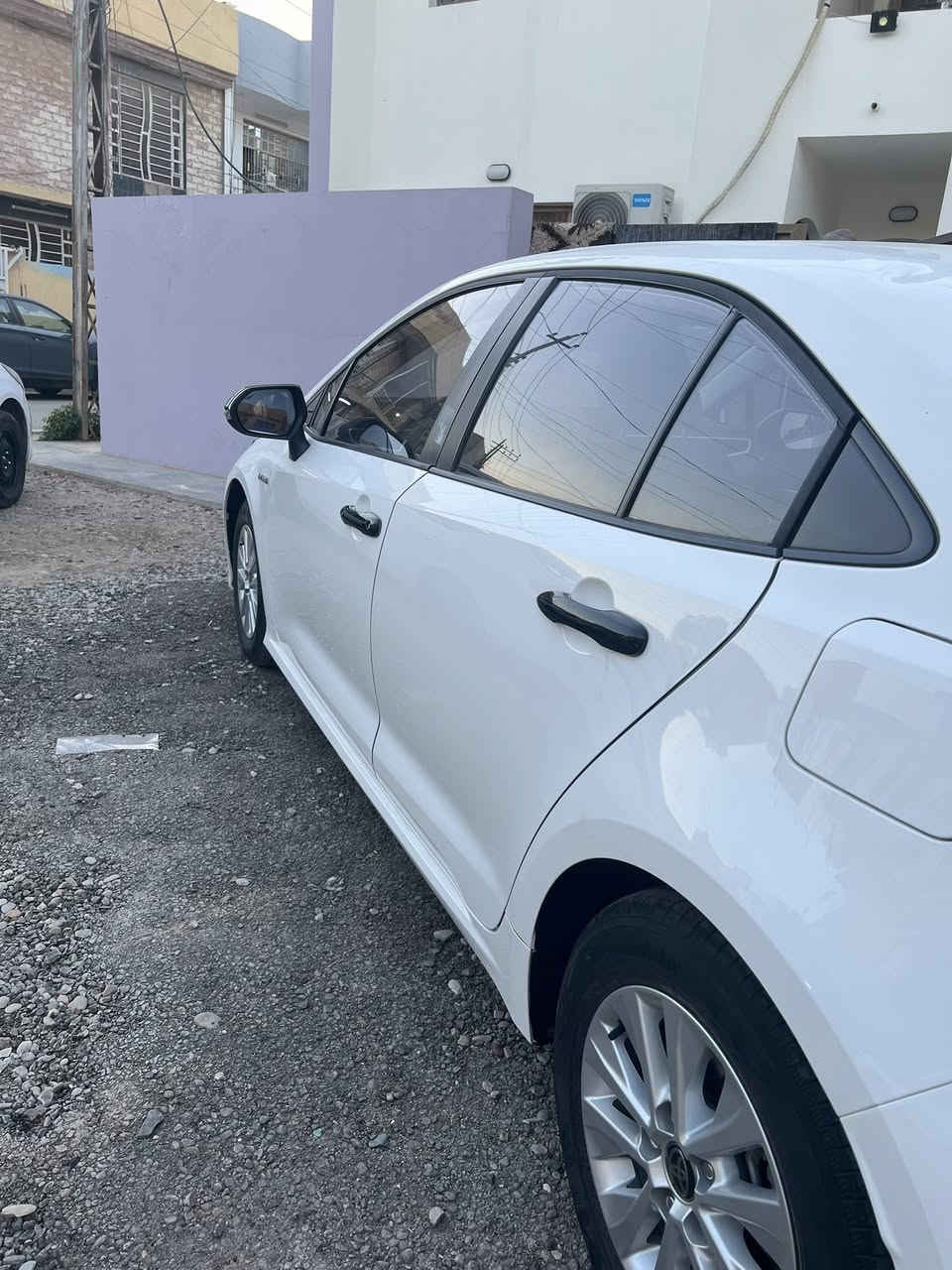 السلام عليكم للبيع كورلا هايبرد 2024 شكل الخليجي (بدون فتحة ) مواصفات الكورلا المعروفة مكفولة كفالة عامه 
بأسمي 
ماشيه 19 الف 
سورنا مرفق بالمنشور 

العنوان / بغداد 
السعر / 143$ 
التلفون / ***********
