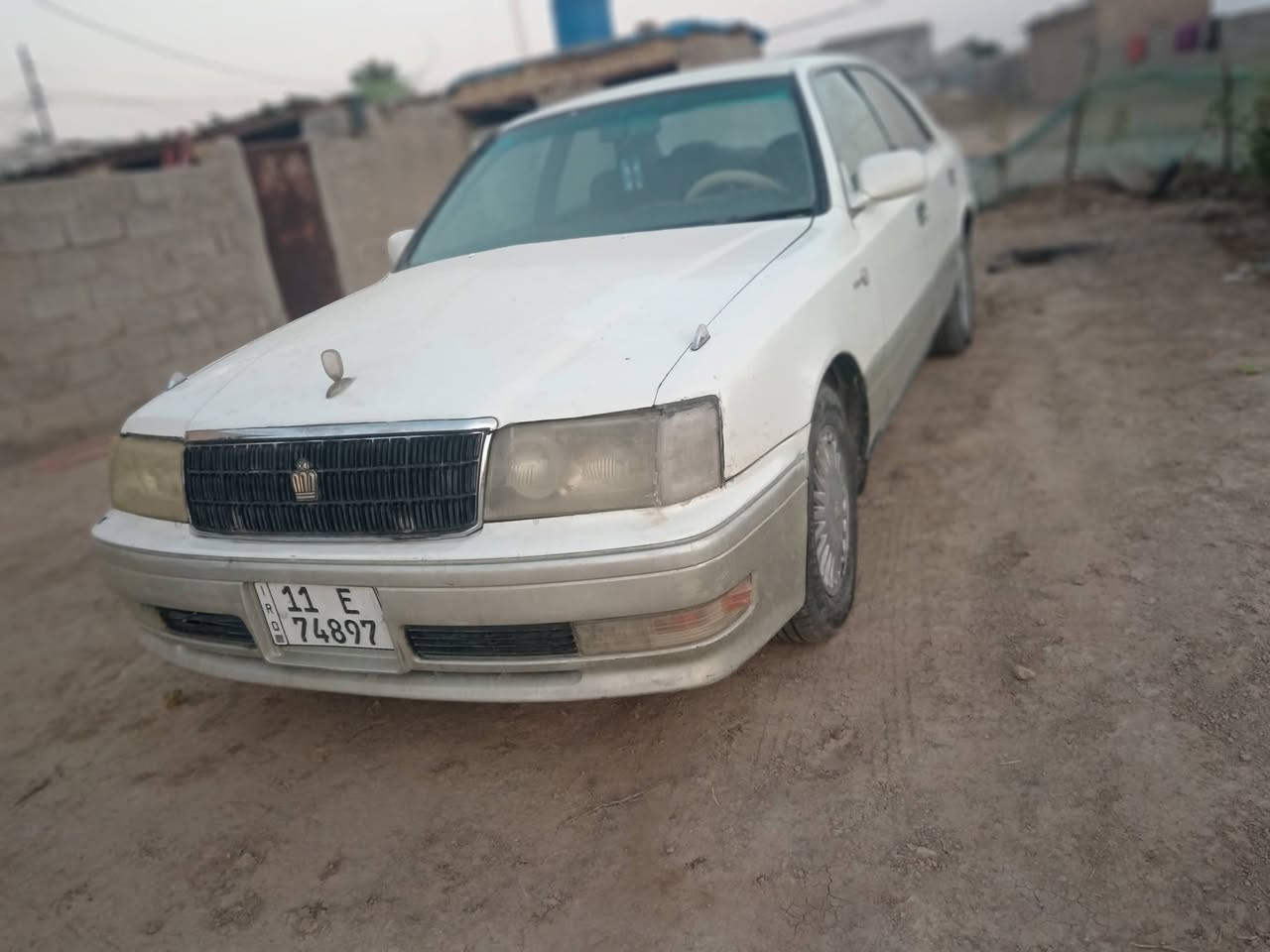 سلام عليكم للبيع  راس ثور  موديل 96رقم بغداد باسمي مكينه وكير فيفيتي حداديه تخم تاير  تبريد سياره جاهزه مكفوله اصوليات وعيب شرعي  سعر 80مكان ناصريه شطره تواصل  ***********
