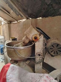 عجانه للبيع 20 كيلو للتواصل 07809468783