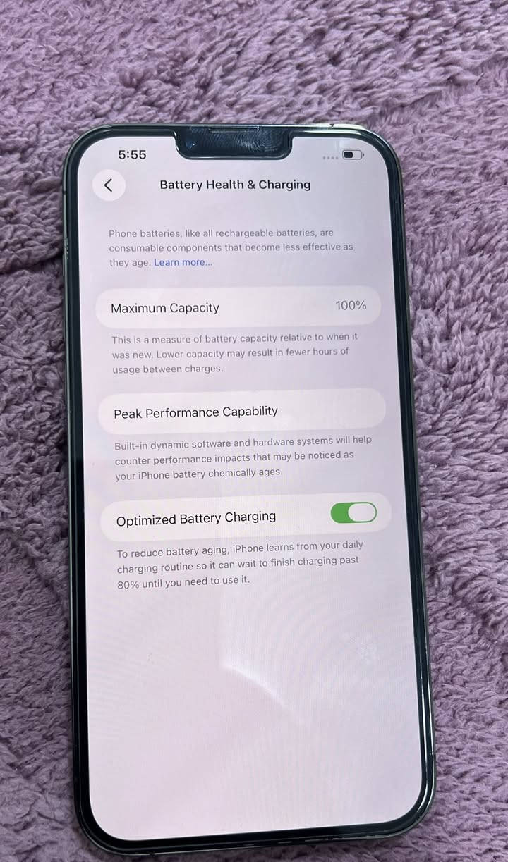 ايفون ١٣ برو ماكس اخو الجديد ذاكرة ١٢٨ ، بطارية ١٠٠٪؜ بدون باكيت فقط الجهاز وحده 

السعر ٦٧٥ الف

تواصل خاص او واتس اب

***********

وشكرا
