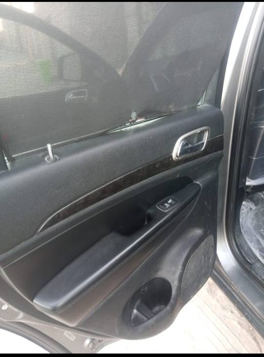 السلام عليكم
جيب لاريدو موديل 13 فول مواصفات وارد امريكي رقم بغداد بسمي مال بيت السعر 167ورقه 
مكاني البصرة للاستقسار اكثر *********** البصرة, العراق
